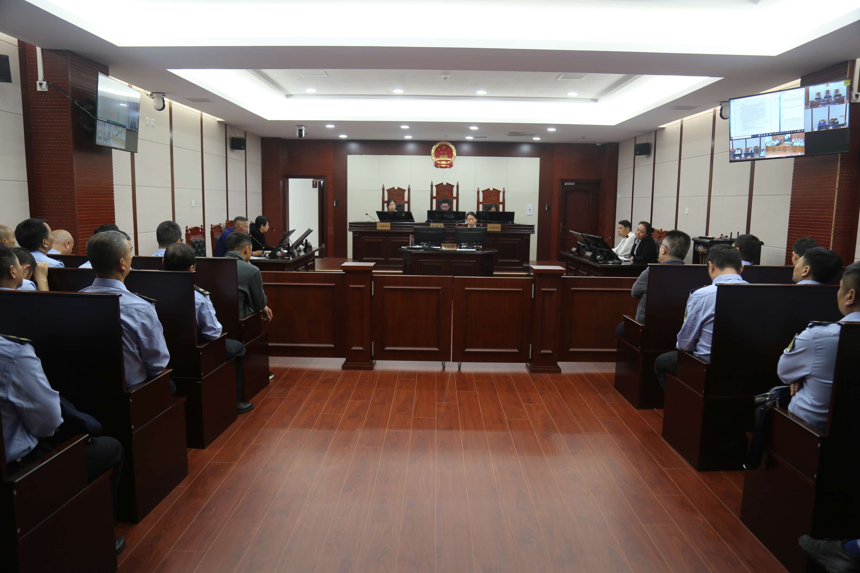 南昌市交通運(yùn)輸局：局長出庭應(yīng)訴，執(zhí)法者“以案促學(xué)”